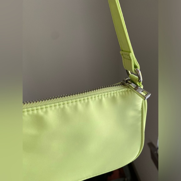 Slim 90s Minimalist Shoulder Bag Handbag Pistachio Lime Light Green - Picture 6 of 12